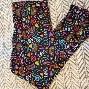 Bums and Roses Mama pants Love is Love Small